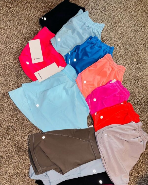 Lululemon Clothing Pallet - Image 11
